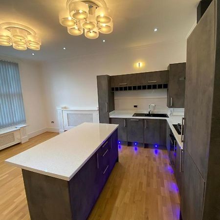 Luxury Apartment Apt5 울버햄프턴 외부 사진